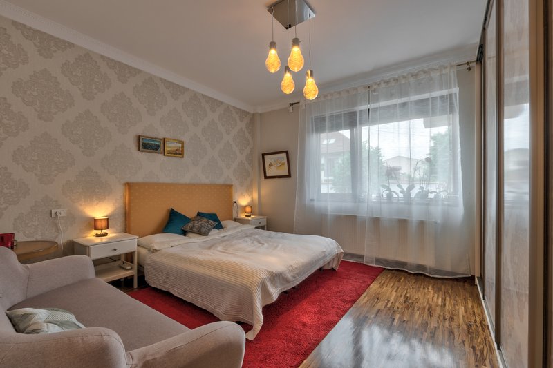 Jiului, Bucurestii Noi, Damaroaia,